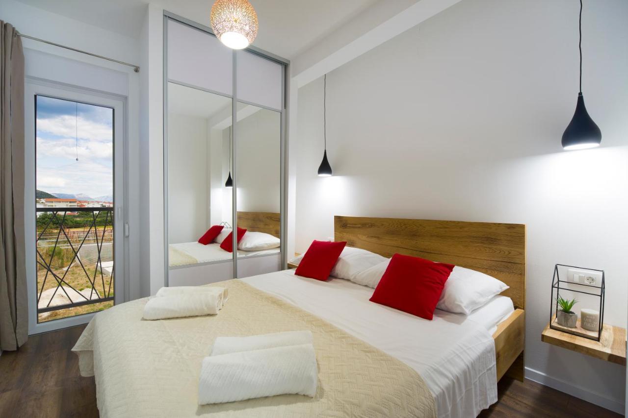 Apartments Bulli โตรกีร์ ภายนอก รูปภาพ