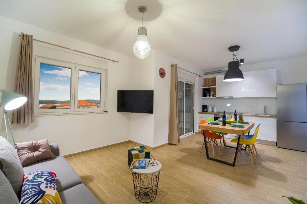 Apartments Bulli โตรกีร์ ภายนอก รูปภาพ