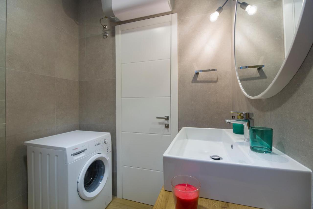 Apartments Bulli โตรกีร์ ภายนอก รูปภาพ