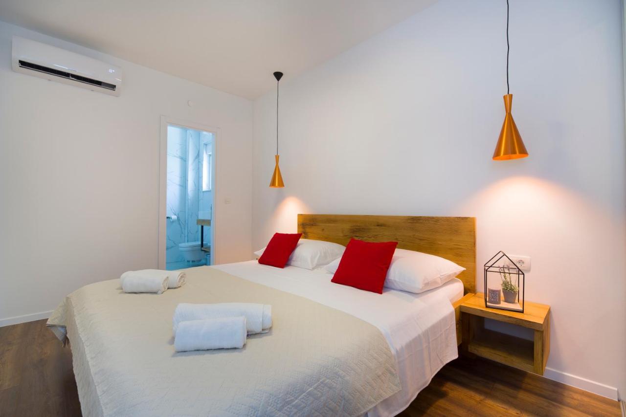 Apartments Bulli โตรกีร์ ภายนอก รูปภาพ