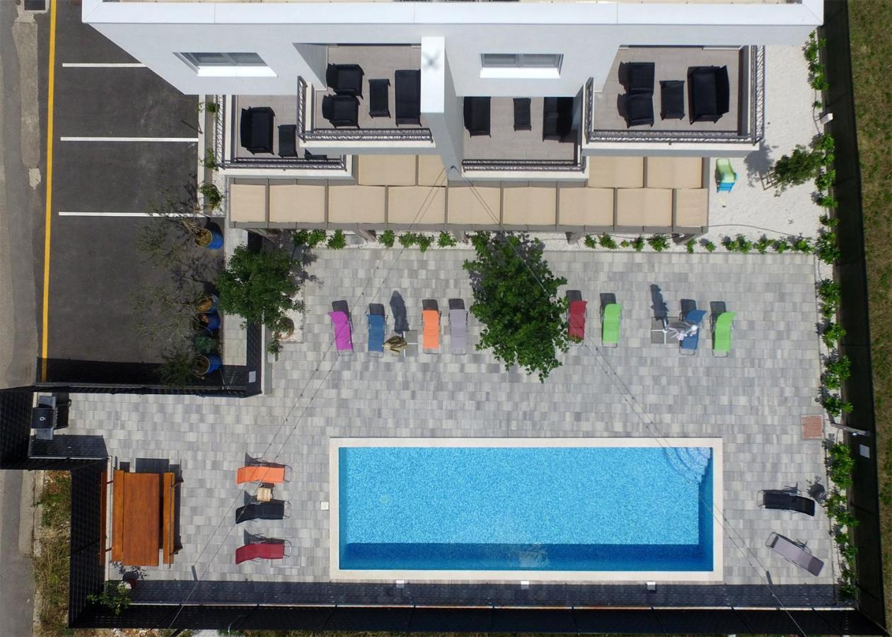 Apartments Bulli โตรกีร์ ภายนอก รูปภาพ