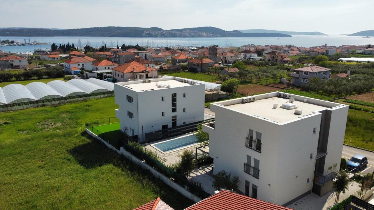 Apartments Bulli โตรกีร์ ภายนอก รูปภาพ